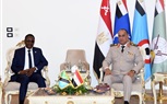 على هامش معرض العلمين الدولي للطيران والفضاء.. وزير الدفاع ورئيس الأركان يلتقيان عددًا من قادة الوفود العسكرية