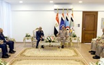على هامش معرض العلمين الدولي للطيران والفضاء.. وزير الدفاع ورئيس الأركان يلتقيان عددًا من قادة الوفود العسكرية