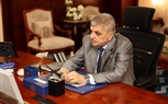 خلال اجتماعه مع عدد من ممثلي الخطوط والتوكيلات الملاحية الفريق أسامة ربيع: