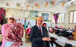 «مدير تعليم الإسكندرية» يتابع مهارات طالبات التعليم الفني بمدرسة مصطفى كامل الصناعية