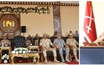 وزير الدفاع يشهد تنفيذ مشروع تكتيكي بالذخيرة الحية لإحدى وحدات الجيش الثاني الميداني