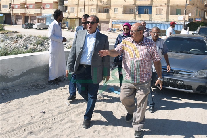 سلطان.. يتفقد مصرف وشاطئ الكيلو 21 استعدادًا لاستقبال موسم الصيف