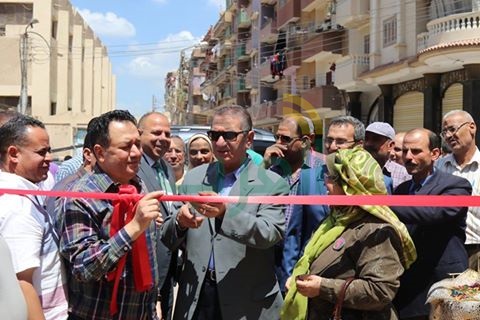 بالفيديو والصور.. محافظ كفر الشيخ يفتتح معرض السلع الغذائية الدائم 