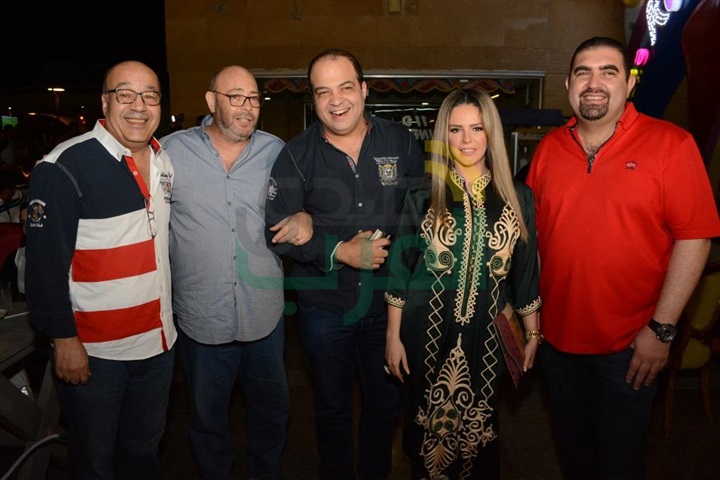 بالصور.. كوكبة من نجوم الفن فى سحور المنتج ياسر سليم بالصور.. كوكبة من نجوم الفن فى سحور المنتج ياسر سليم