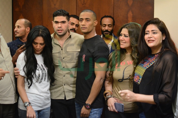 بالصور.. محمد رمضان يحتفل بنجاح "لا سحر ولا شعوذة"" بالصور.. محمد رمضان يحتفل بنجاح "لا سحر ولا شعوذة""