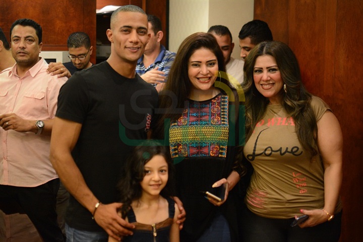 بالصور.. محمد رمضان يحتفل بنجاح "لا سحر ولا شعوذة"" بالصور.. محمد رمضان يحتفل بنجاح "لا سحر ولا شعوذة""