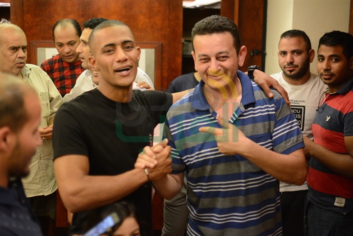 بالصور.. محمد رمضان يحتفل بنجاح "لا سحر ولا شعوذة"" بالصور.. محمد رمضان يحتفل بنجاح "لا سحر ولا شعوذة""