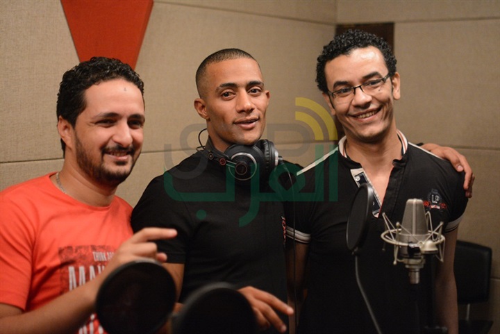 بالصور.. محمد رمضان يحتفل بنجاح "لا سحر ولا شعوذة"" بالصور.. محمد رمضان يحتفل بنجاح "لا سحر ولا شعوذة""
