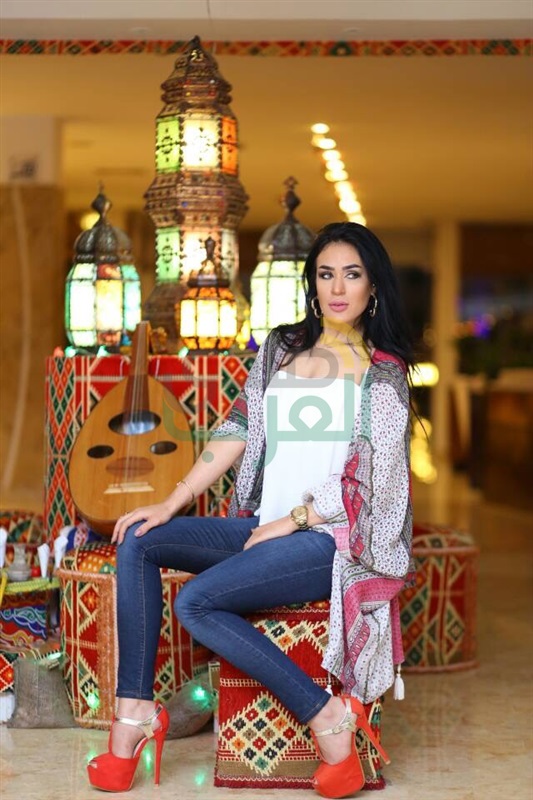 بالصور..شعبان عبد الرحيم و حواء يشعلون خيمه ليالي الحلميه بحضور نجوم المجتمع والمشاهير