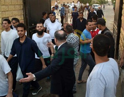 بالصور.. "صدى العرب" يرصد فرحة السجناء المفرج عنهم بموجب العفو الرئاسي