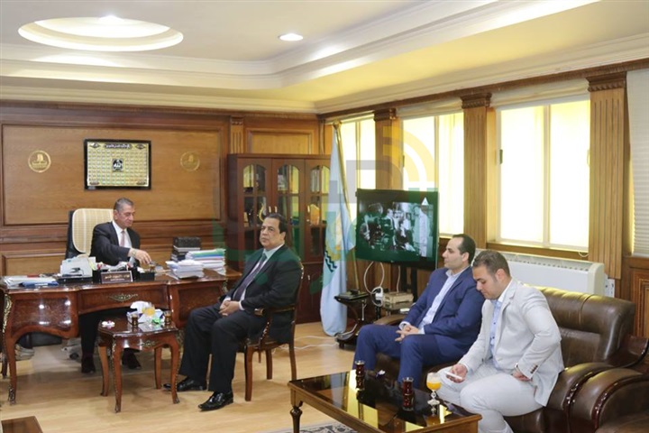 بالصور.. محافظ كفر الشيخ يستقبل التهانى من التنفيذيين بمناسبة عيد الفطر المبارك