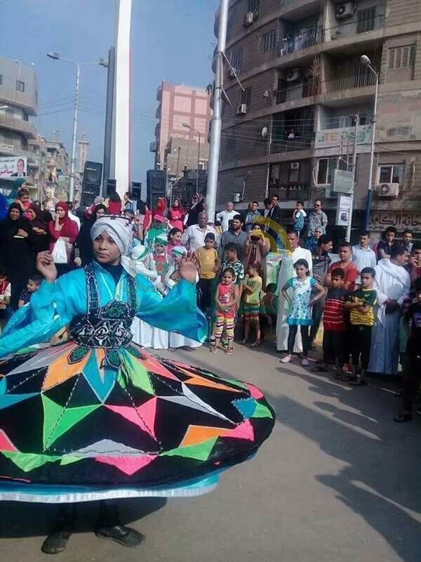 بالصور.. احتفال المواطنين فى شوارع بنها بالعيد