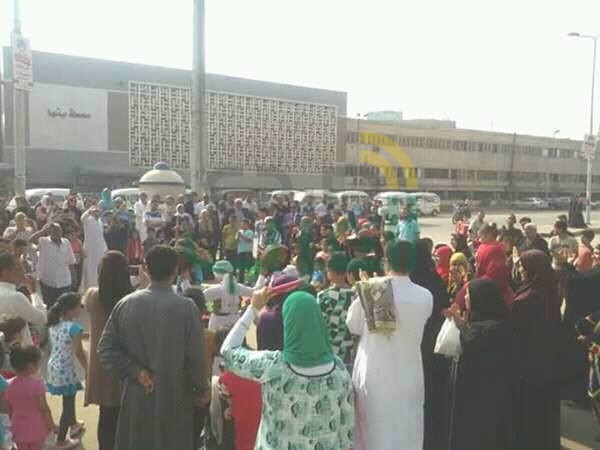 بالصور.. احتفال المواطنين فى شوارع بنها بالعيد