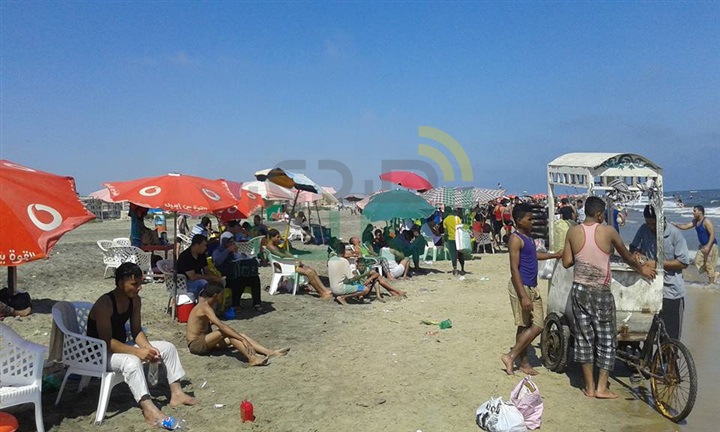 بالصور.. في اليوم الثاني للعيد.. إقبال كثيف علي مصيف بلطيم