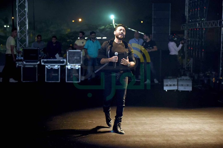 تامر حسني يشعل حفل "فاميلي بارك" بالرحاب تامر حسني يشعل حفل "فاميلي بارك" بالرحاب