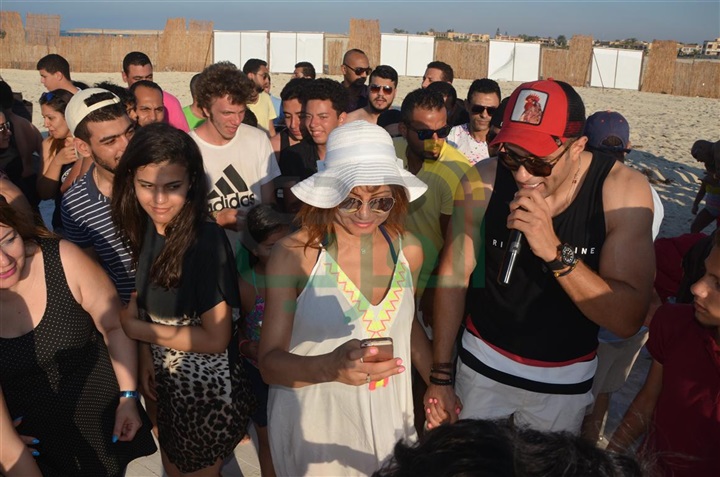 بالصور.. أولى حفلات "وايت بيتش" بتوقيع محمد نور بمارينا 5 بالصور.. أولى حفلات "وايت بيتش" بتوقيع محمد نور بمارينا 5