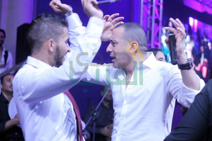 بالصور... دياب يشعل حفل تخرج إحدى المدارس الدولية بالإسكندرية بالصور... دياب يشعل حفل تخرج إحدى المدارس الدولية بالإسكندرية