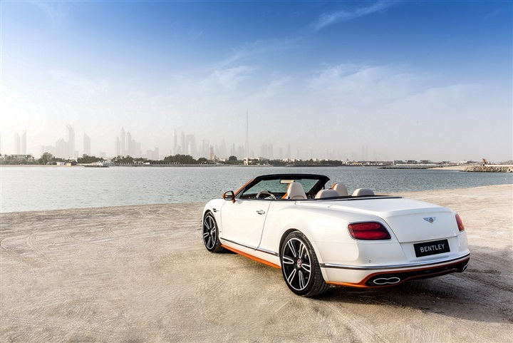 Bentley تطرحSZR by Mulliner بإصدار محدود