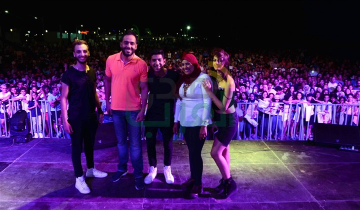 بالصور.. رامى جمال يشعل أجواء "موسى كوست" في ثالث أيام العيد بالصور.. رامى جمال يشعل أجواء "موسى كوست" في ثالث أيام العيد