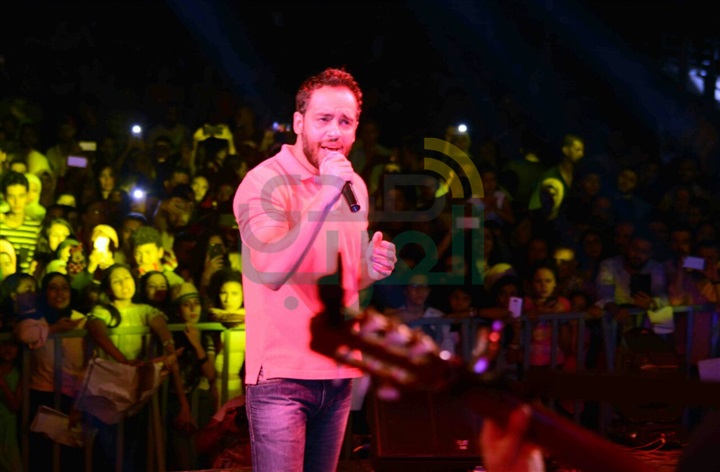 بالصور.. رامى جمال يشعل أجواء "موسى كوست" في ثالث أيام العيد بالصور.. رامى جمال يشعل أجواء "موسى كوست" في ثالث أيام العيد