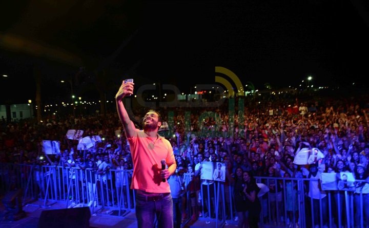 بالصور.. رامى جمال يشعل أجواء "موسى كوست" في ثالث أيام العيد بالصور.. رامى جمال يشعل أجواء "موسى كوست" في ثالث أيام العيد