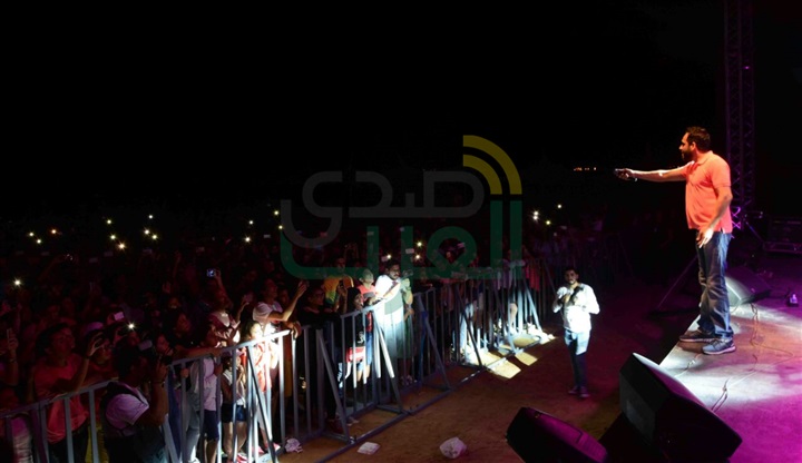 بالصور.. رامى جمال يشعل أجواء "موسى كوست" في ثالث أيام العيد بالصور.. رامى جمال يشعل أجواء "موسى كوست" في ثالث أيام العيد
