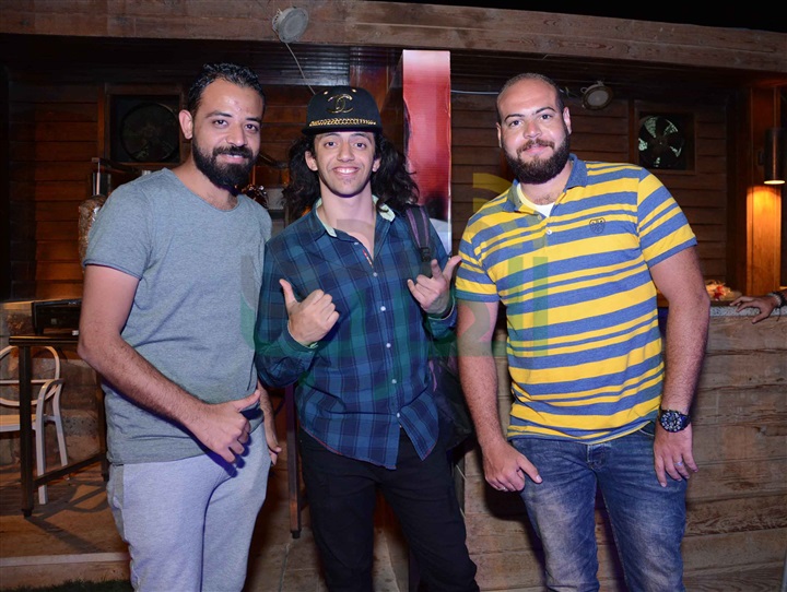 بالصور.. "كريس" و"أبانوب" يشعلان "بياسيرا" السخنة بالصور.. "كريس" و"أبانوب" يشعلان "بياسيرا" السخنة