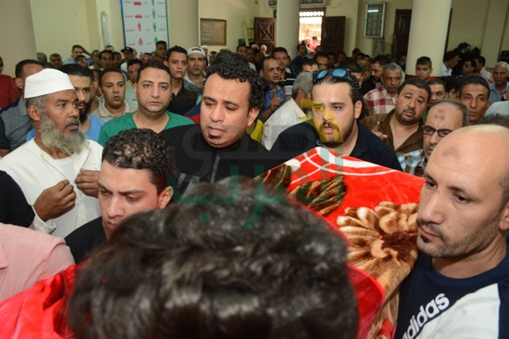 بالصور.. جنازة والدة الفنان سعد الصغير بمسجد بشبرا بالصور.. جنازة والدة الفنان سعد الصغير بمسجد بشبرا