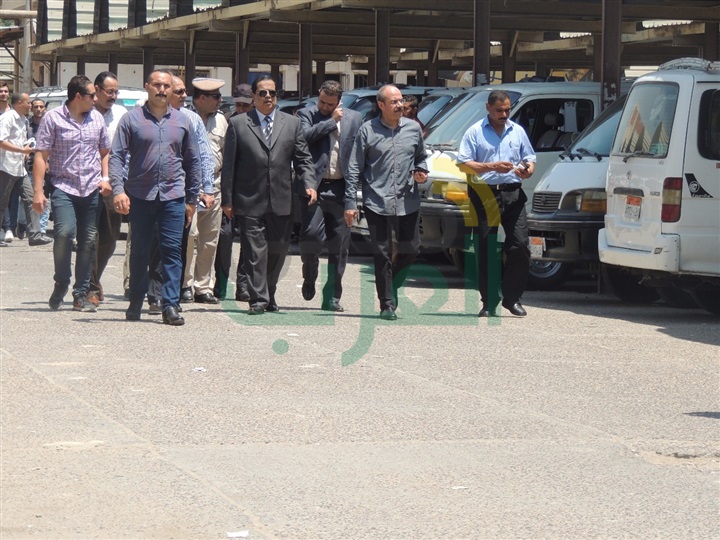  بالصور.. مدير أمن كفر الشيخ يتفقد عددًا من المواقف لمتابعة التزام السائقين‎ بالتعريفة الجديدة
