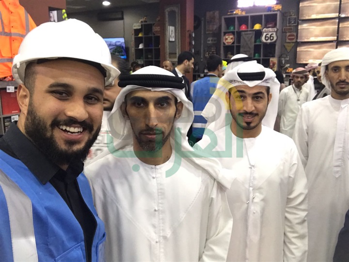 ملتقى للتجار في أول مقهى عقاري بالعالم بدبي ملتقى للتجار في أول مقهى عقاري بالعالم بدبي