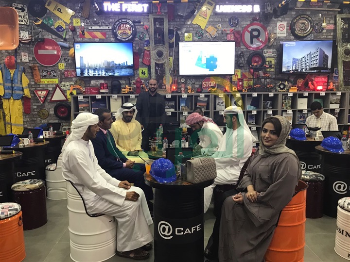 ملتقى للتجار في أول مقهى عقاري بالعالم بدبي ملتقى للتجار في أول مقهى عقاري بالعالم بدبي