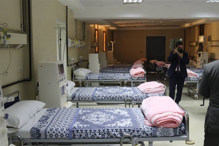 بالفيديو والصور.. محافظ كفر الشيخ ووزير الاتصالات يتفقدان المستشفى الجامعى