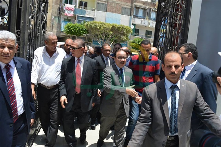 بالفيديو والصور..  محافظ كفرالشيخ ووزير الاتصالات يفتتحان مركز الخدمات البريدية 