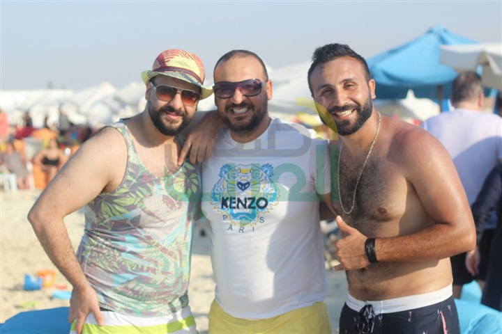 بالصور.. "الحريري" يشعل حفل "فووم" على "وايت بيتش" بالصور.. "الحريري" يشعل حفل "فووم" على "وايت بيتش"