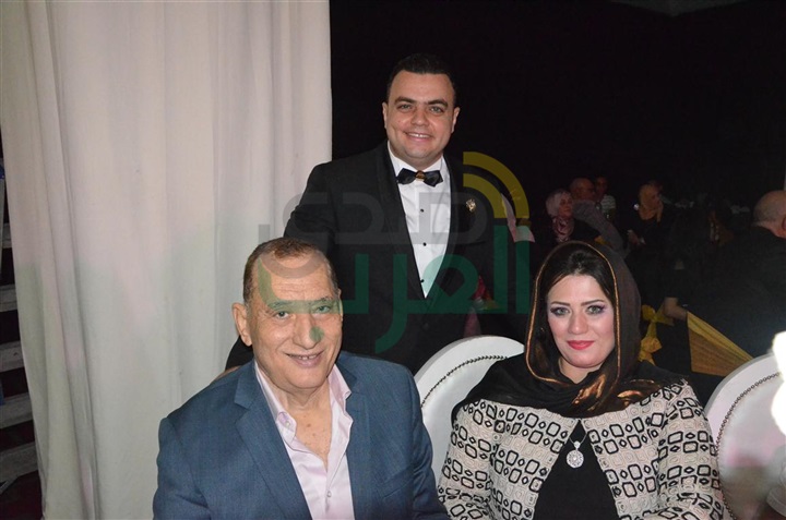 بالصور.. الليثى ونجوم الفن الشعبى يشعلون زفاف عبد الرحمن ومنة بالصور.. الليثى ونجوم الفن الشعبى يشعلون زفاف عبد الرحمن ومنة