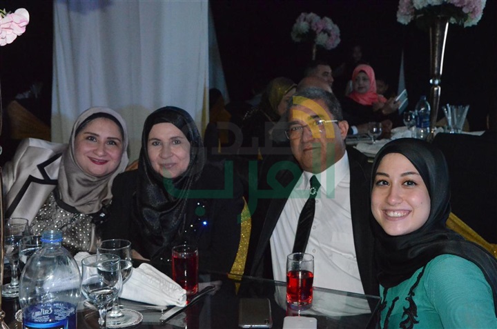 بالصور.. الليثى ونجوم الفن الشعبى يشعلون زفاف عبد الرحمن ومنة بالصور.. الليثى ونجوم الفن الشعبى يشعلون زفاف عبد الرحمن ومنة