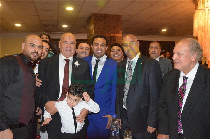 بالصور.. الليثى ونجوم الفن الشعبى يشعلون زفاف عبد الرحمن ومنة بالصور.. الليثى ونجوم الفن الشعبى يشعلون زفاف عبد الرحمن ومنة