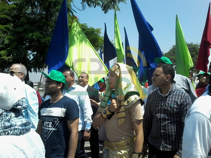 بالصور.. محافظ القليوبية يشارك احتفال المحافظة بذكرى ثورة 30 يونيو