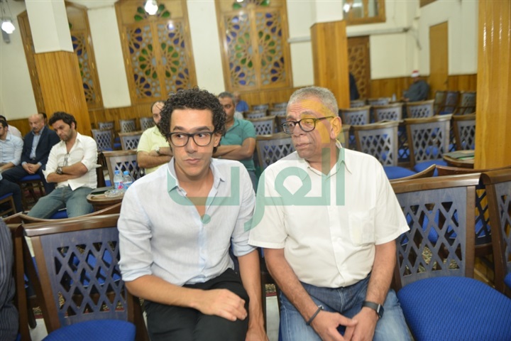 بدء عزاء والد المخرج عمرو سلامة بدء عزاء والد المخرج عمرو سلامة