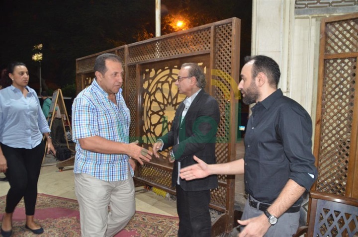 بدء عزاء والد المخرج عمرو سلامة بدء عزاء والد المخرج عمرو سلامة