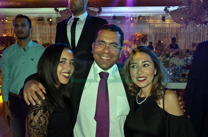 بالصور.. جو أشقر يشعل زفاف "جمانة" و"حاتم" بحضور نجوم الفن بالصور.. جو أشقر يشعل زفاف "جمانة" و"حاتم" بحضور نجوم الفن