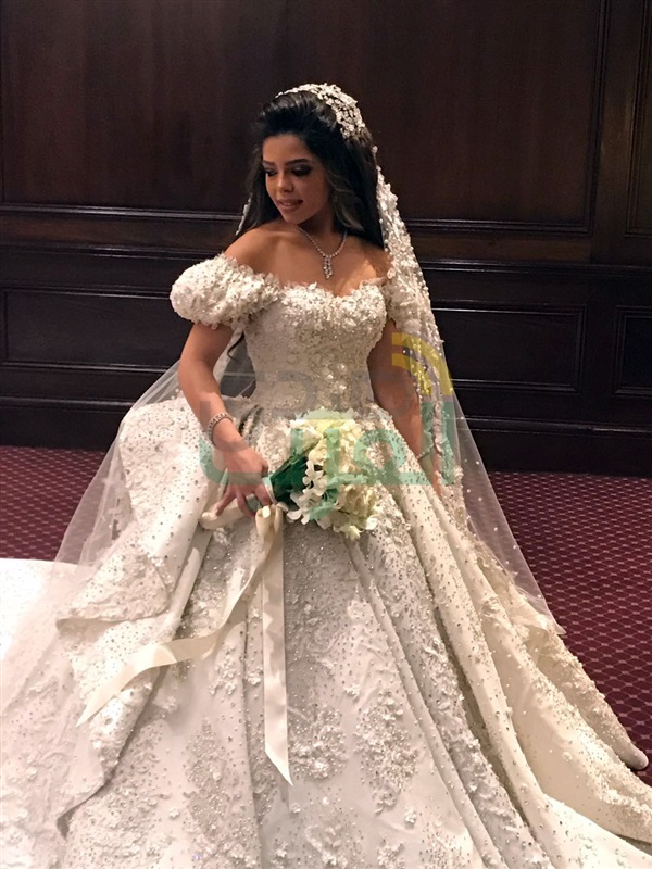 بالصور.. جو أشقر يشعل زفاف "جمانة" و"حاتم" بحضور نجوم الفن بالصور.. جو أشقر يشعل زفاف "جمانة" و"حاتم" بحضور نجوم الفن