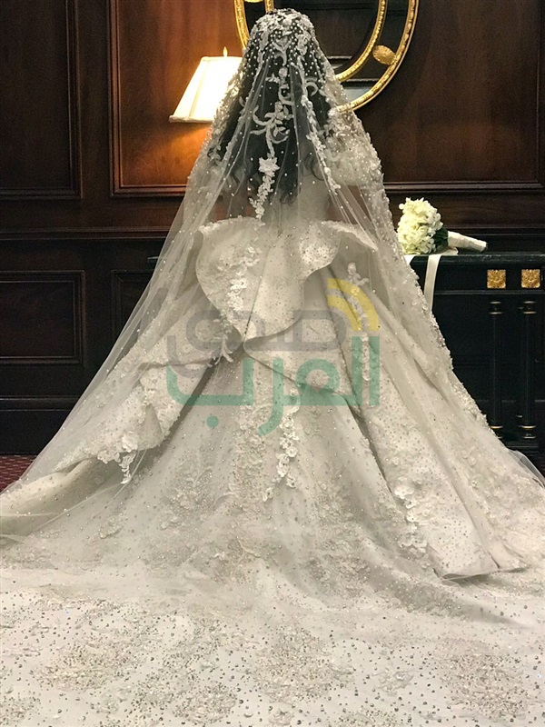 بالصور.. جو أشقر يشعل زفاف "جمانة" و"حاتم" بحضور نجوم الفن بالصور.. جو أشقر يشعل زفاف "جمانة" و"حاتم" بحضور نجوم الفن