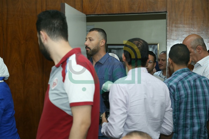 تكريم أبطال "لأعلي سعر" في مجلة "نصف الدنيا" تكريم أبطال "لأعلي سعر" في مجلة "نصف الدنيا"