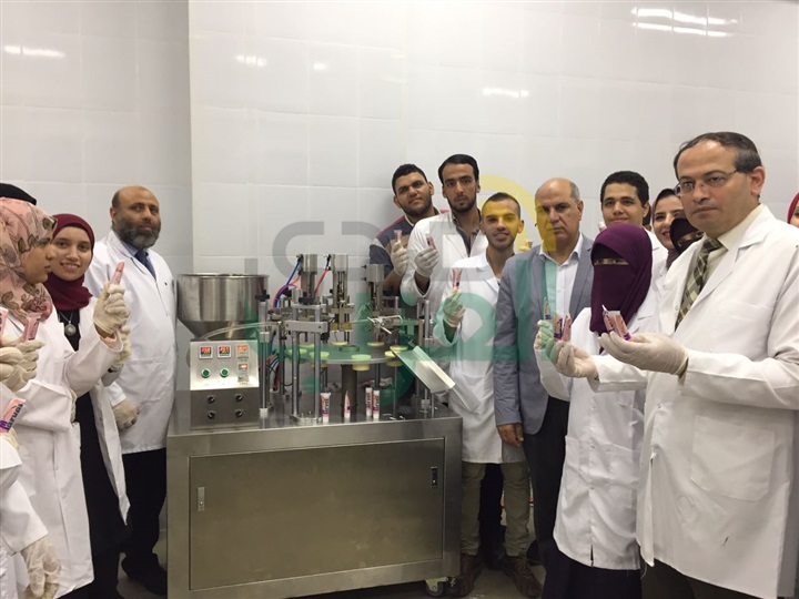 بالصور.. رئيس جامعة المتوسط  يُشيد بالمستشفي الجامعي بكفر الشيخ