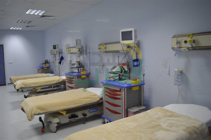   بالصور.. وزير التنمية المحلية ومحافظ كفر الشيخ يتفقدان المستشفى الجامعى