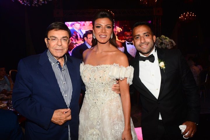 بالصور. النجوم في زفاف نجله مصممه الأزياء إيمانوش بالصور. النجوم في زفاف نجله مصممه الأزياء إيمانوش