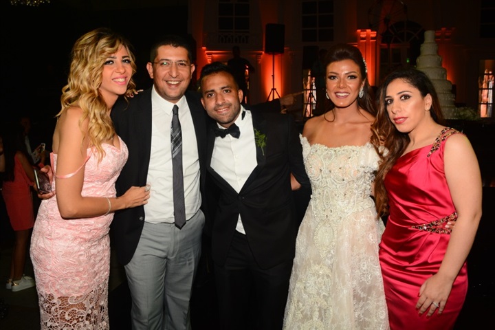 بالصور. النجوم في زفاف نجله مصممه الأزياء إيمانوش بالصور. النجوم في زفاف نجله مصممه الأزياء إيمانوش