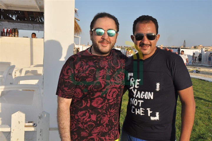 بالصور.. فابرك وأيمن نجيب و ندى يشعلون "وايت بيتش" بحضور كاريكا وعمرو عبد العزيز بالصور.. فابرك وأيمن نجيب و ندى يشعلون "وايت بيتش" بحضور كاريكا وعمرو عبد العزيز