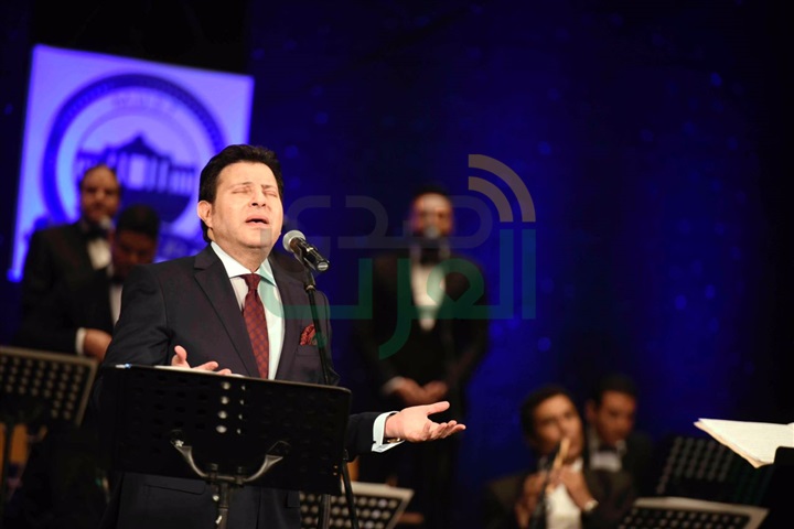 بالصور.. هاني شاكر يتألق في منظمة المرأة العربية بأوبرا جامعة مصر بحضور الوزراء و نجوم الفن بالصور.. هاني شاكر يتألق في منظمة المرأة العربية بأوبرا جامعة مصر بحضور الوزراء و نجوم الفن
